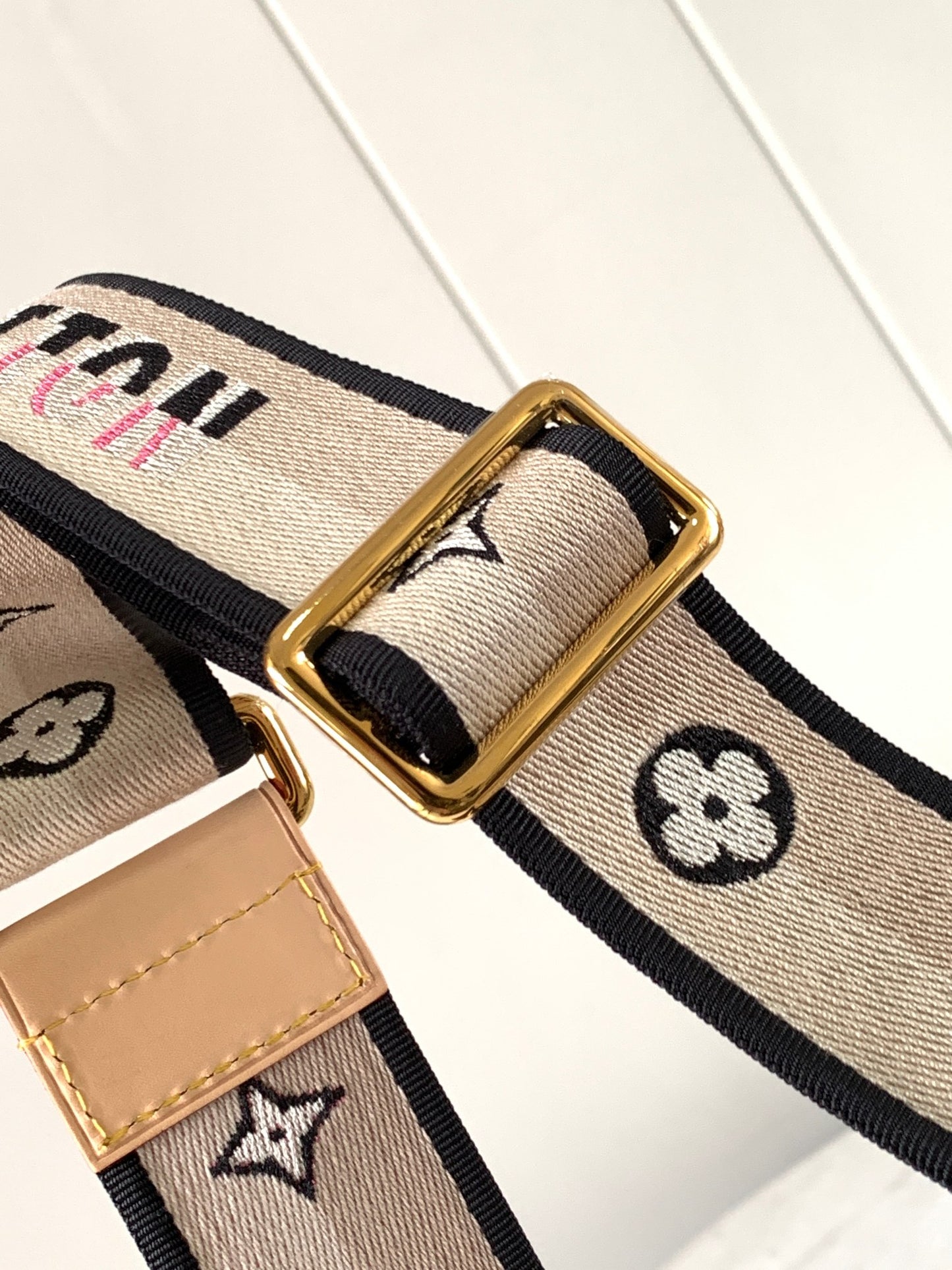 SPEEDY BANDOULIÈRE 20 HANDBAG M46234