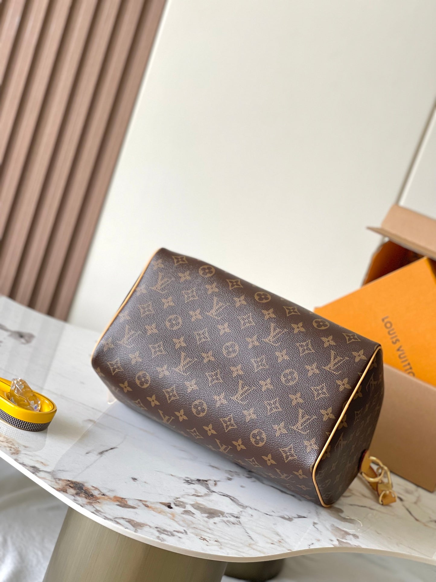 Speedy Soft 30 Lucky Handbag  M15107
