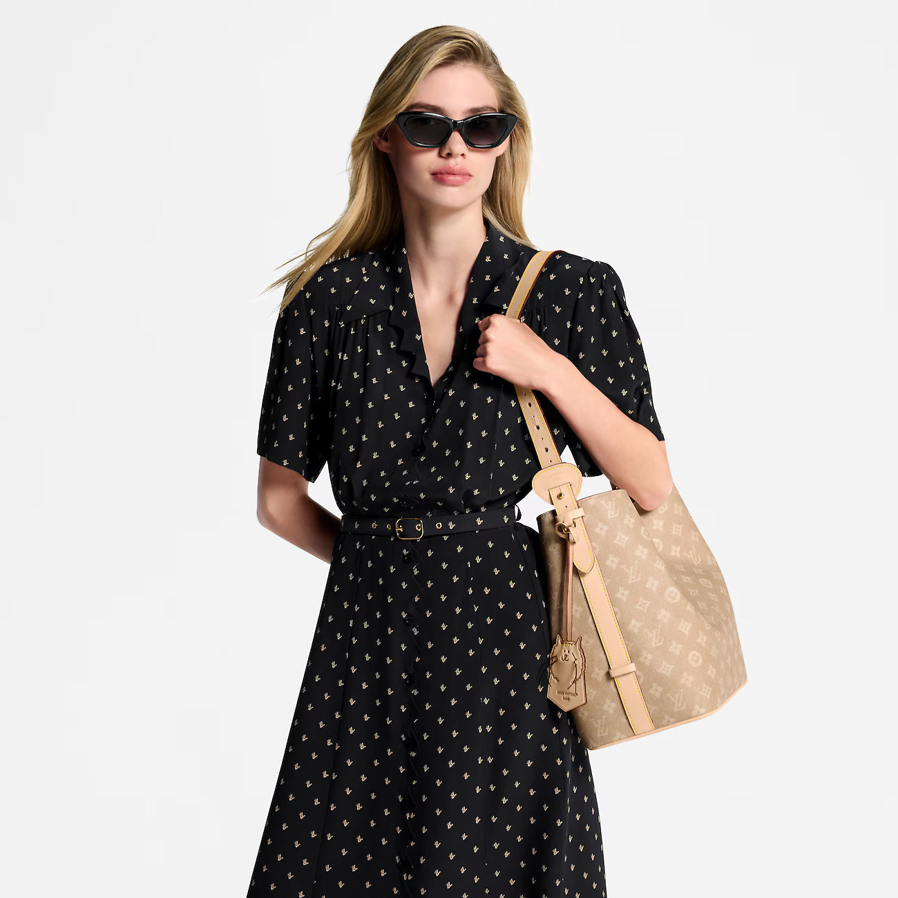 ALL IN Large Tote Bag  M25727